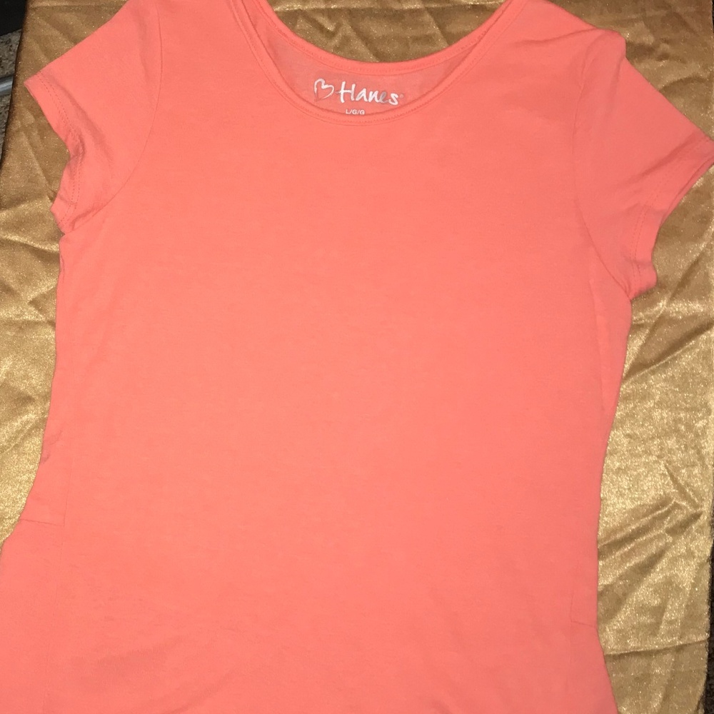 Ruffle T shirt Girls size L